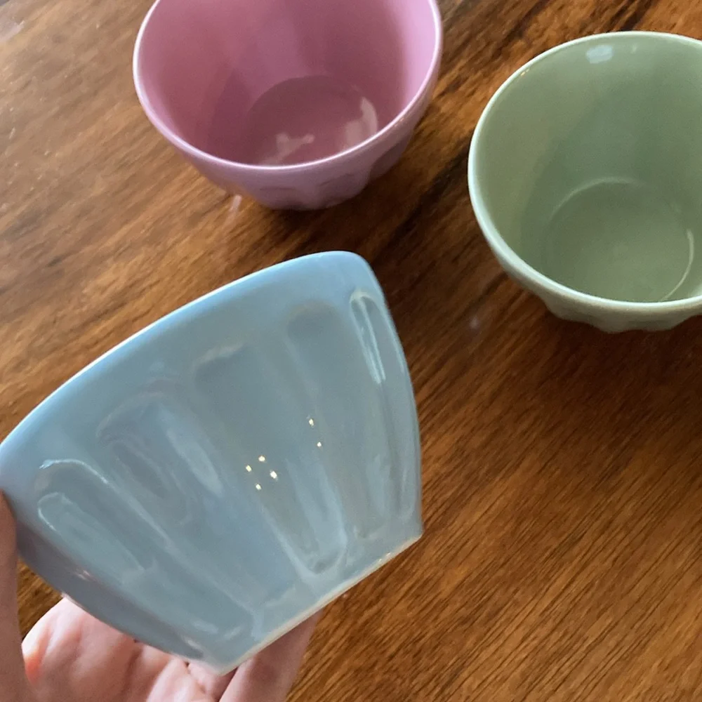 Pier 1 Imports Small Bowl Set Blue Pink Green Dipping Appetizer Bowls Like New
